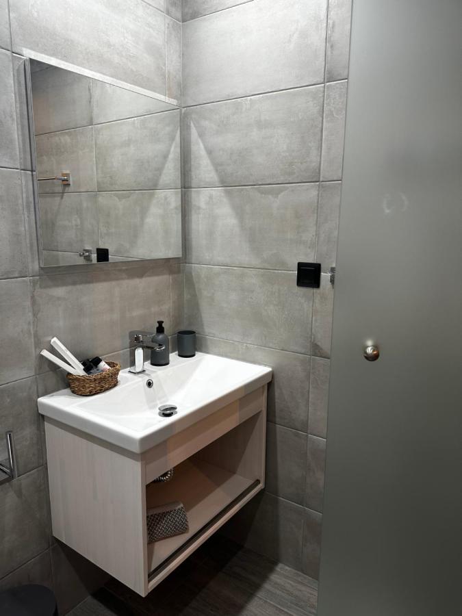 Vrasná Thea Comfy Living 아파트 호텔 외부 사진